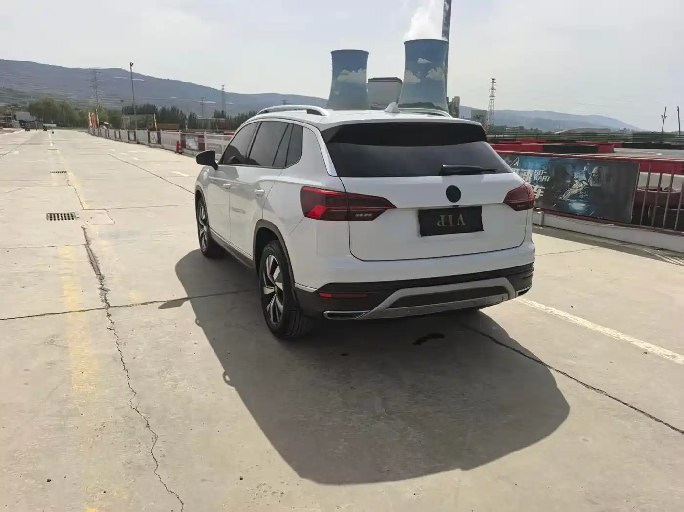 Volkswagen Tayron 2019 330TSI 2WD Luxury China VI фото 4