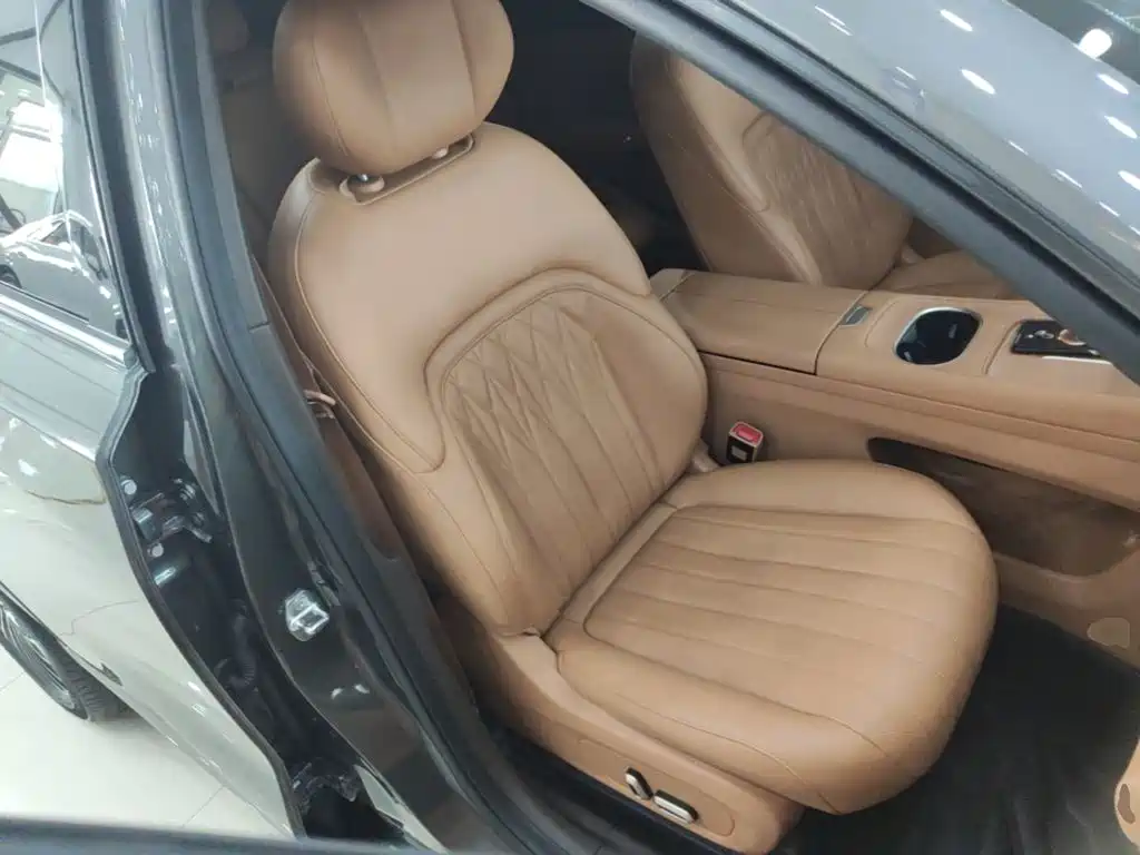 Dongfeng Aeolus L8 2025 2025 185KM Ideal Edition