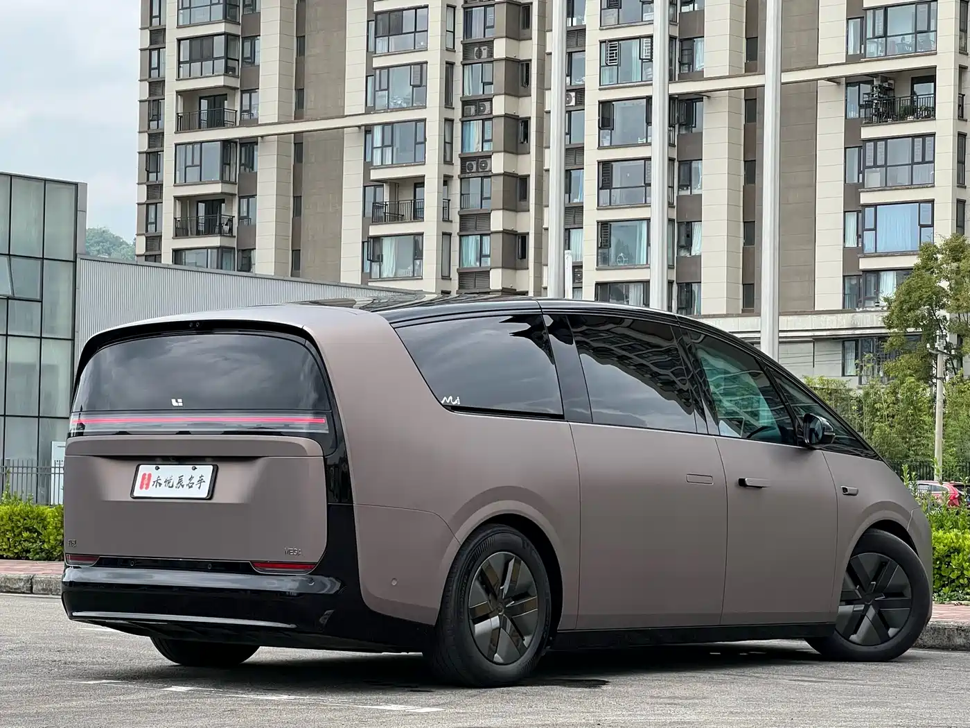 Li Auto MEGA 2025 2024 Ultra
