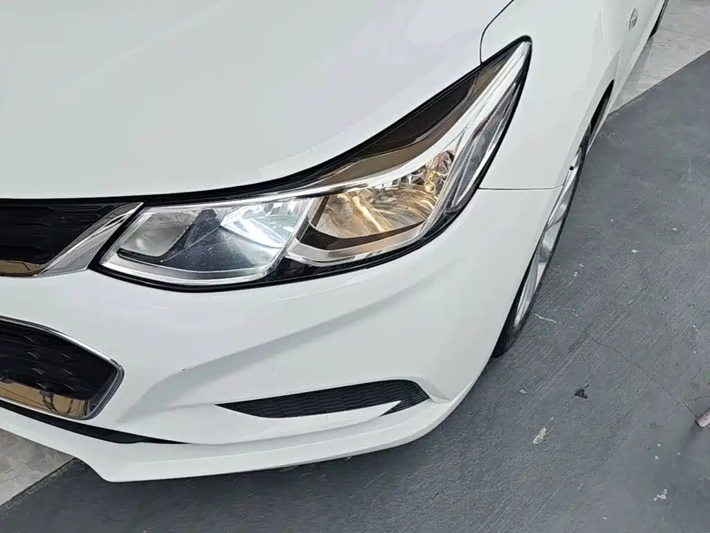 Chevrolet Cruze 2018 2018 320 Automatic Pioneer Sunroof Edition