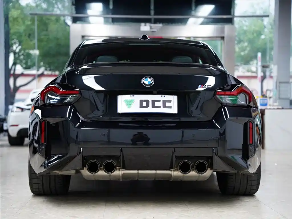 BMW M2 2024 M2 фото 8