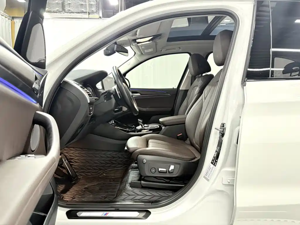 Фото 15 - BMW X3