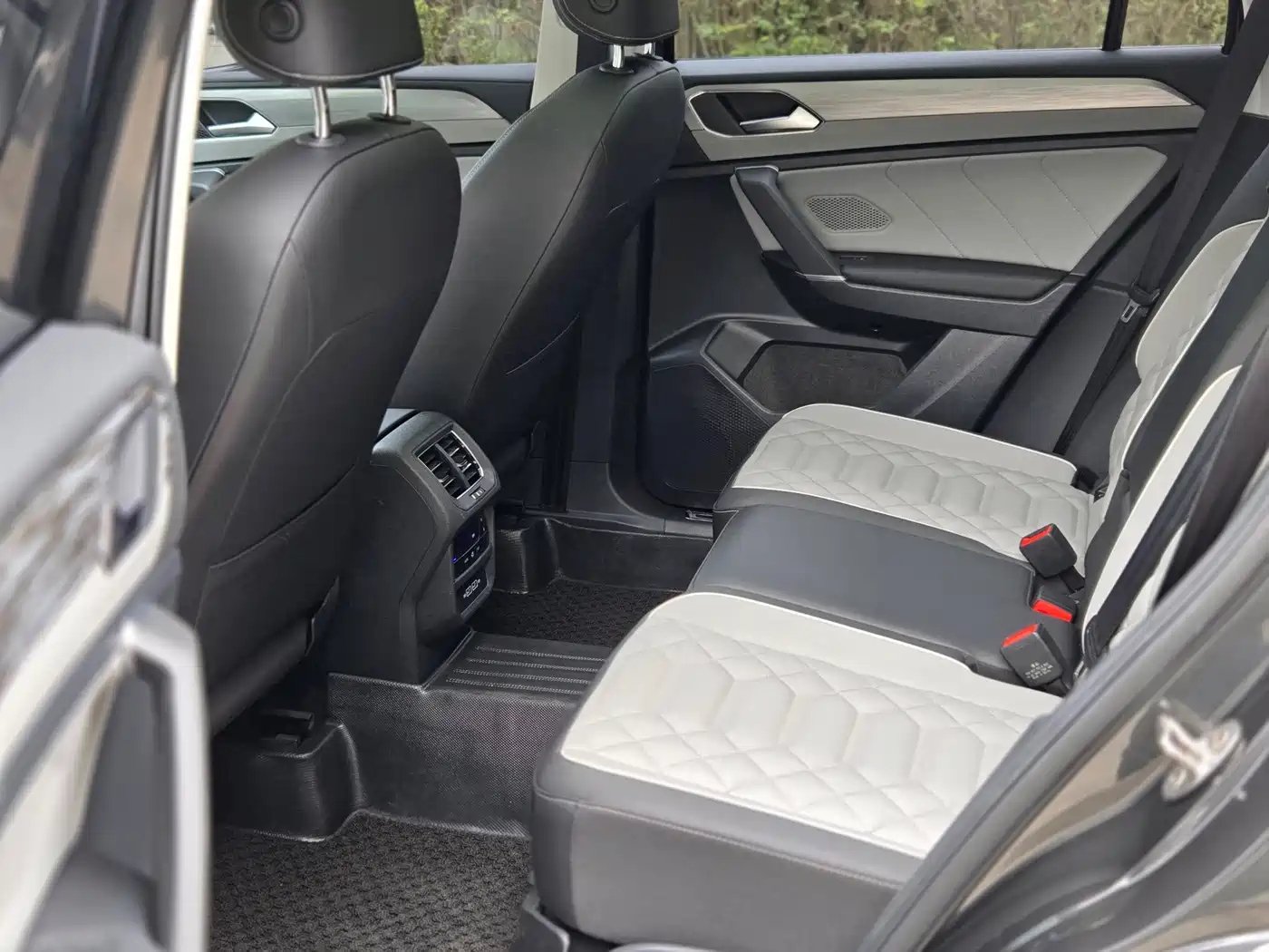 Фото 8 - Volkswagen Tayron