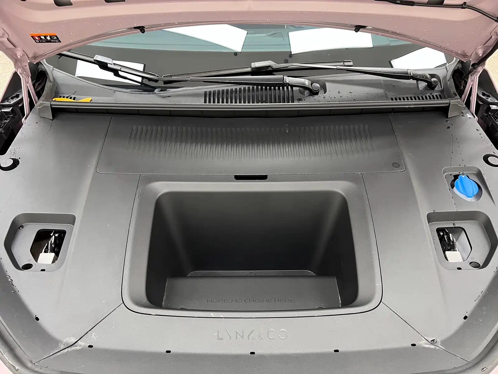 Фото 30 - Lynk & Co Z20
