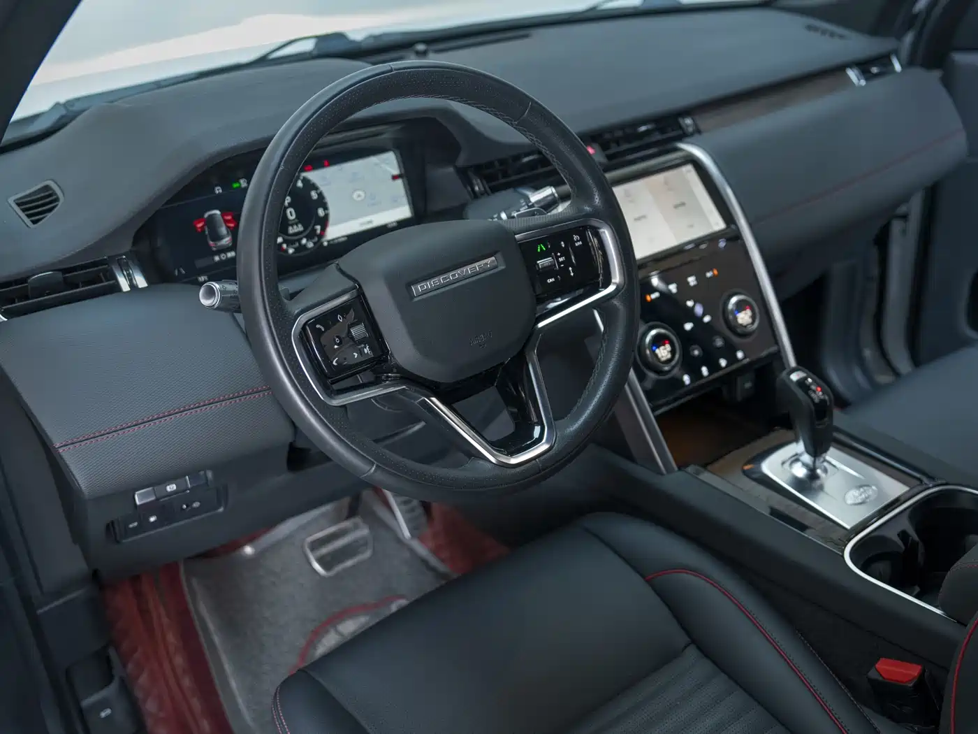 LAND ROVER DISCOVER NEW ENERGY SOURCES FOR SPORTS