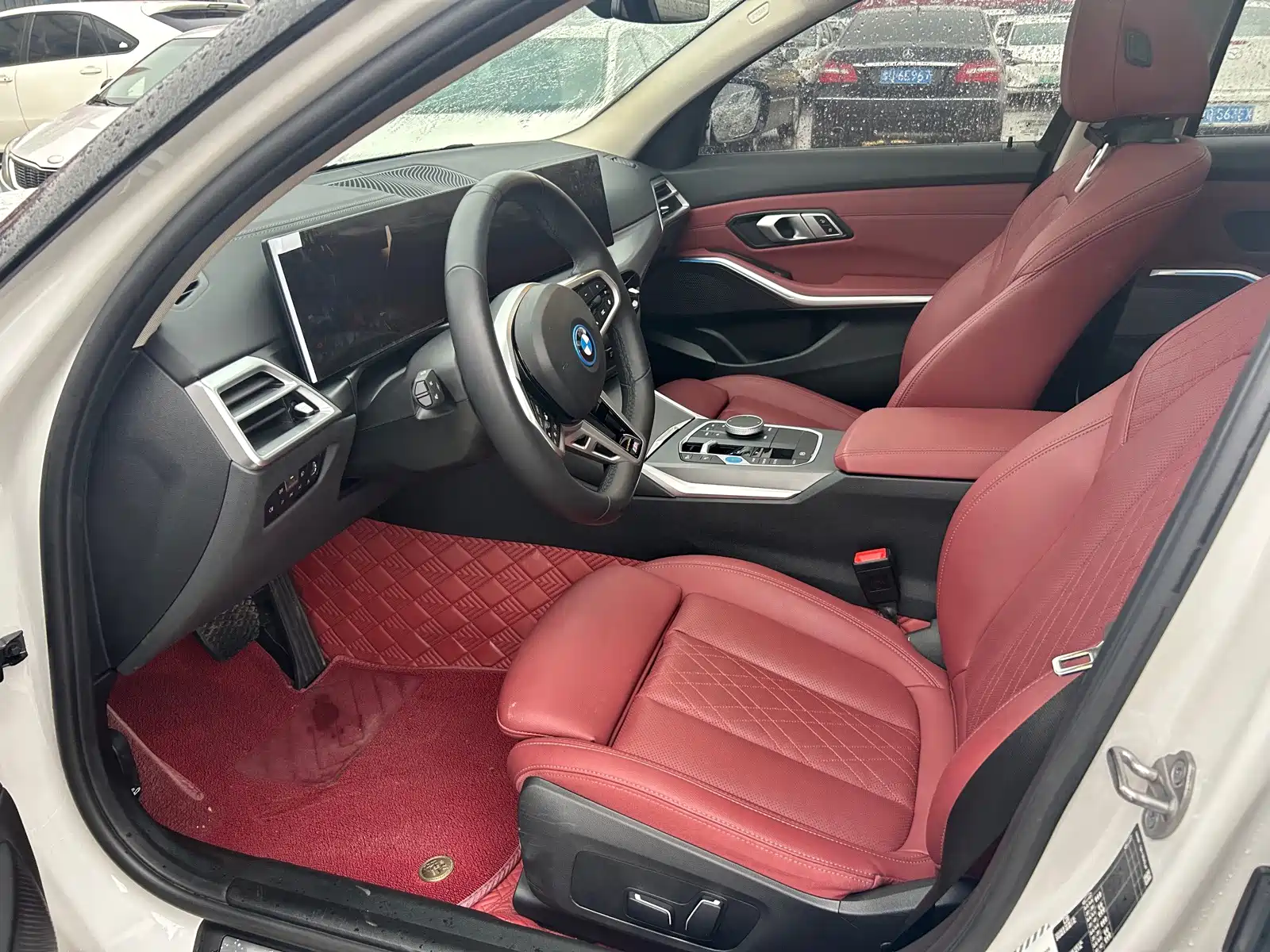 Photo 5 - BMW i3