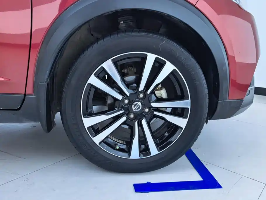 Nissan Kicks 2019 2018 1.5L CVT Smart Connect Luxury Edition