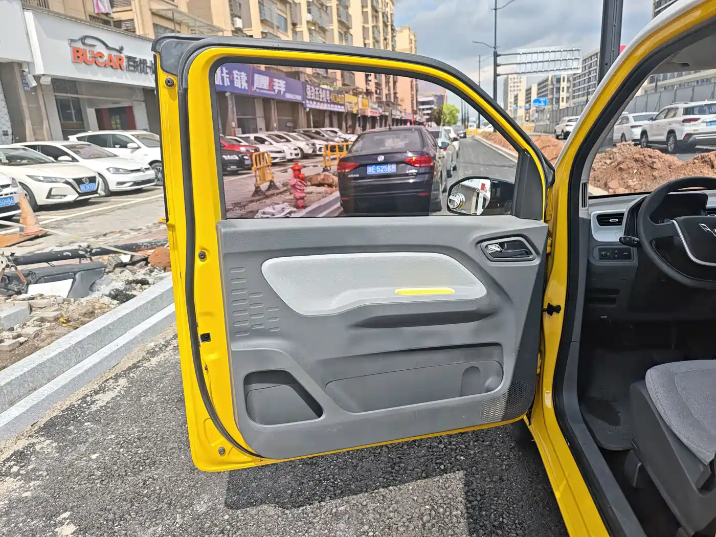 WULING AUTOMOBILE HONGGUANG MINIEV