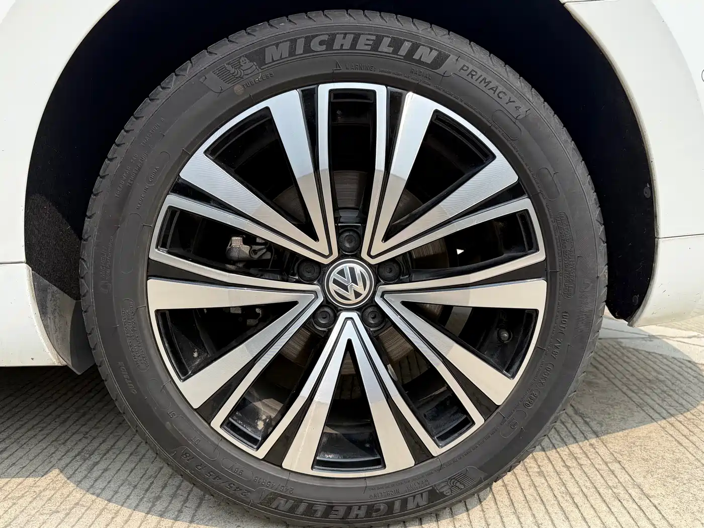 Volkswagen FAW-Volkswagen CC 2020 330TSI Glamour Version China VI фото 18