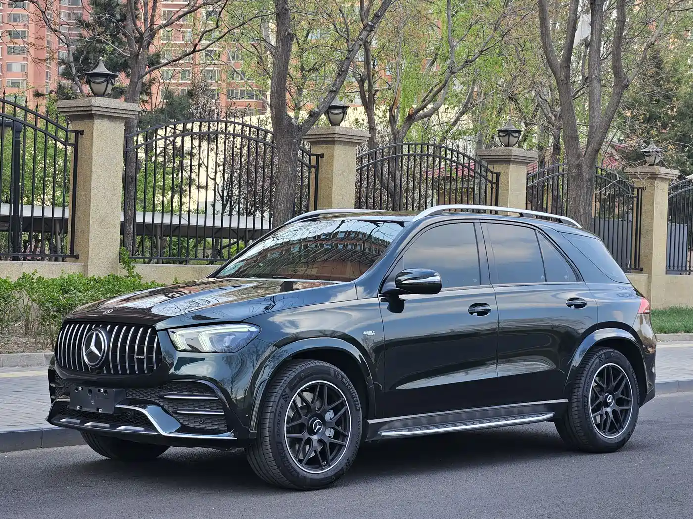 MERCEDES-BENZ GLE AMG
