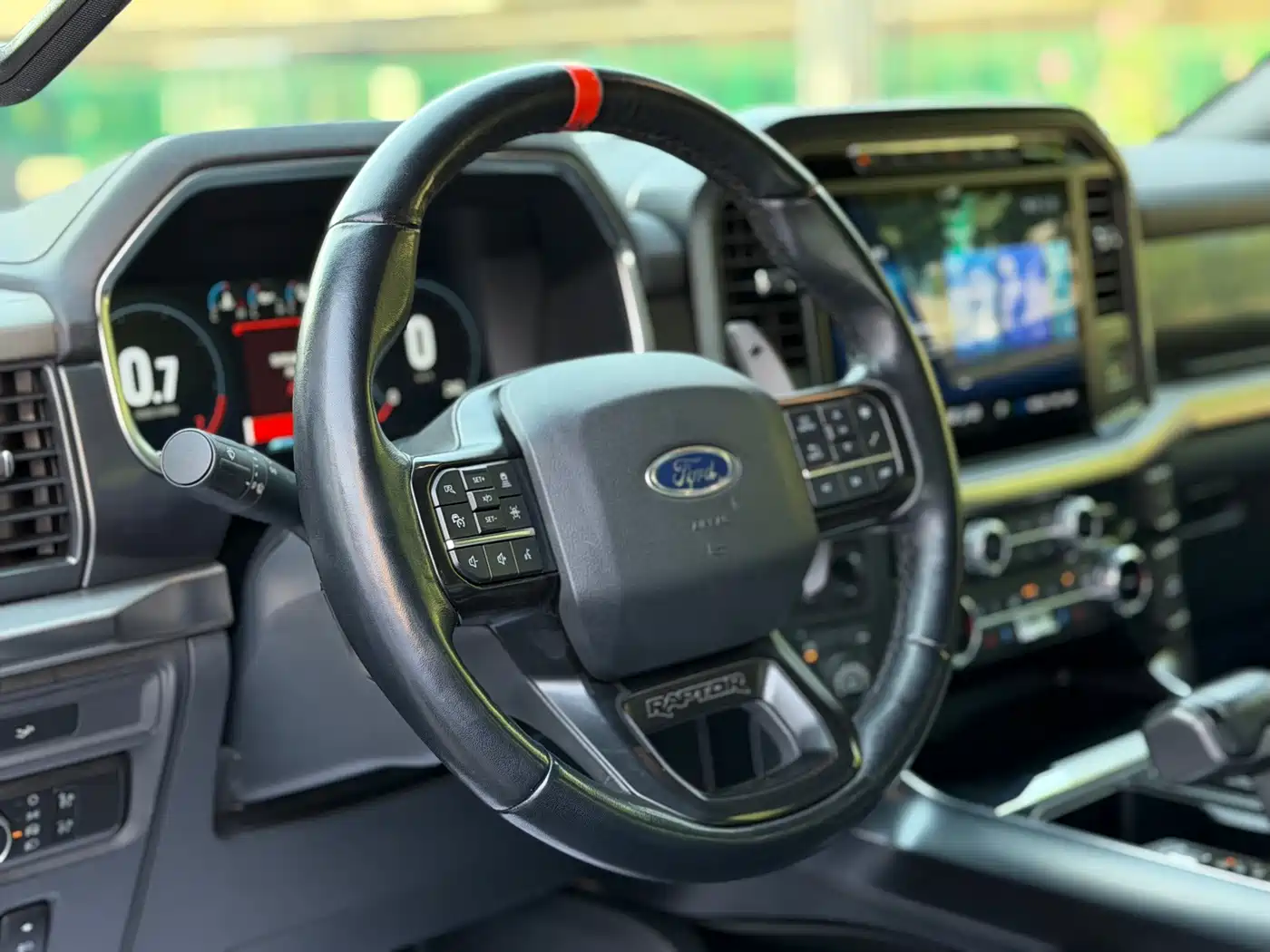 FORD F-150 RAPTOR