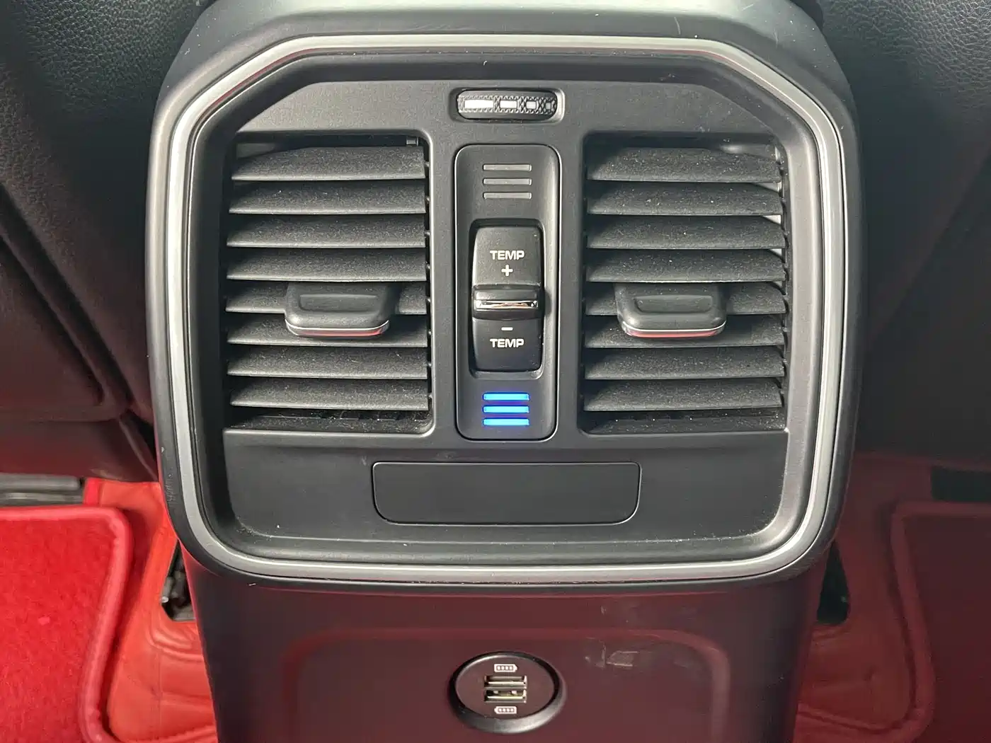 Porsche Macan 2017 Macan 2.0T фото 13