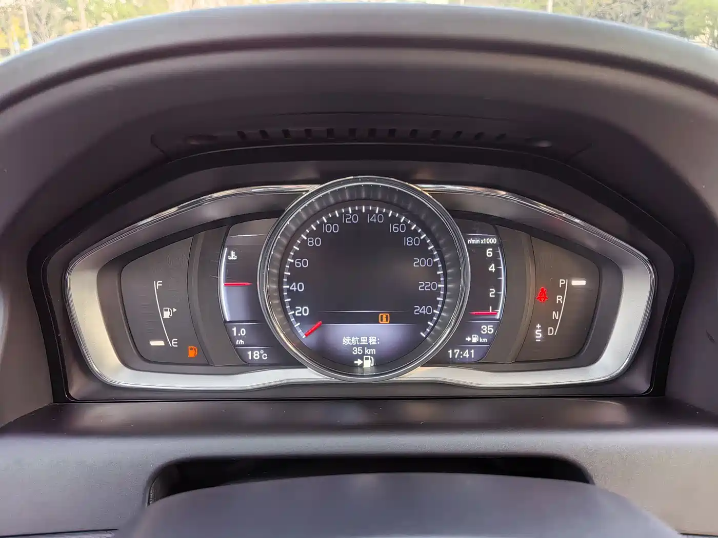 Volvo XC60 (Import) 2014 2015 T6 Momentum