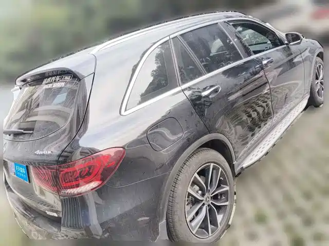 Mercedes-Benz GLC 2021 GLC 260 L 4MATIC Luxury — фото 2