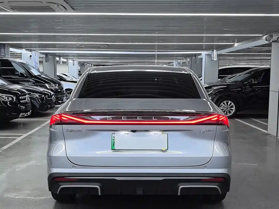 GEELY GALAXY GALAXY L6