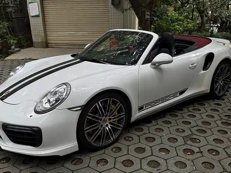 Фото 7 - Porsche 911