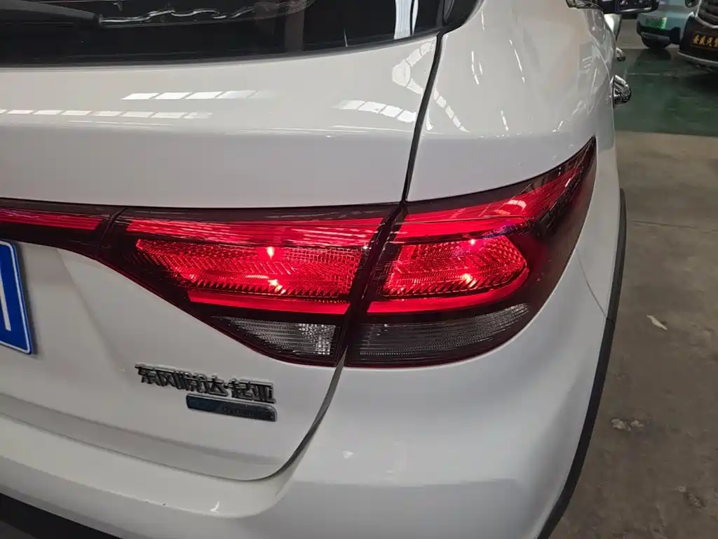 Kia KX CROSS 2019 2018 1.6L Automatic Smart Sunroof Edition