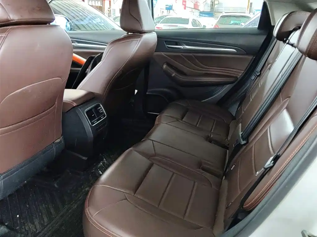 Haval F7x 2019 2.0T FWD Ultimate Tech Edition фото 17