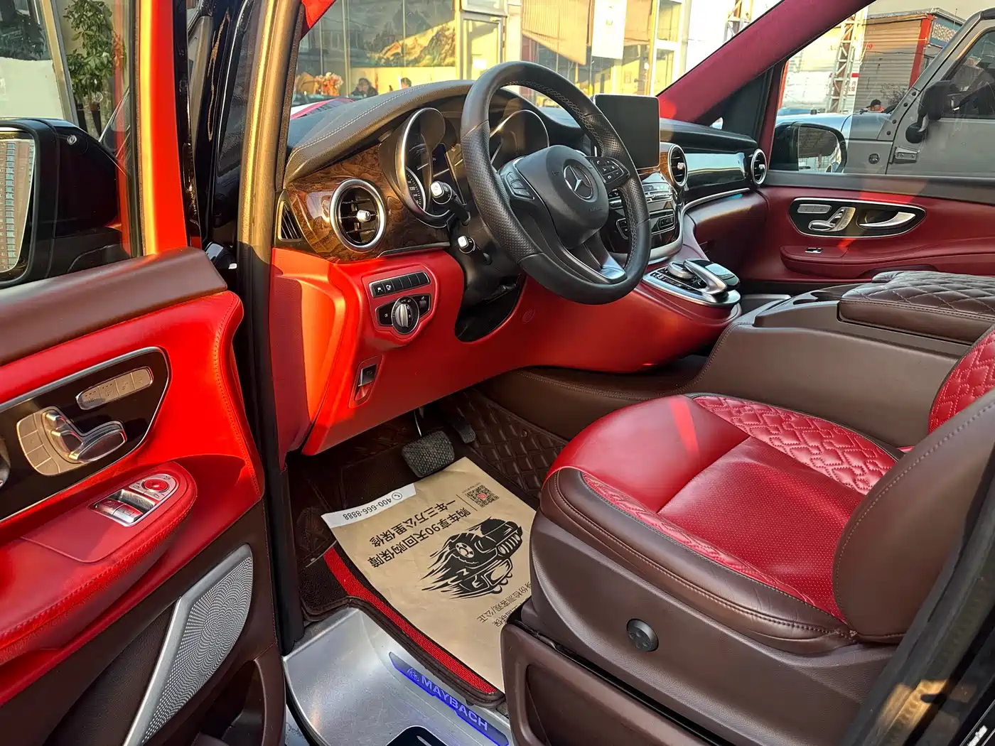 Mercedes-Benz V-Class 2018 V 260 L Premium Long Wheelbase Edition China VI фото 16
