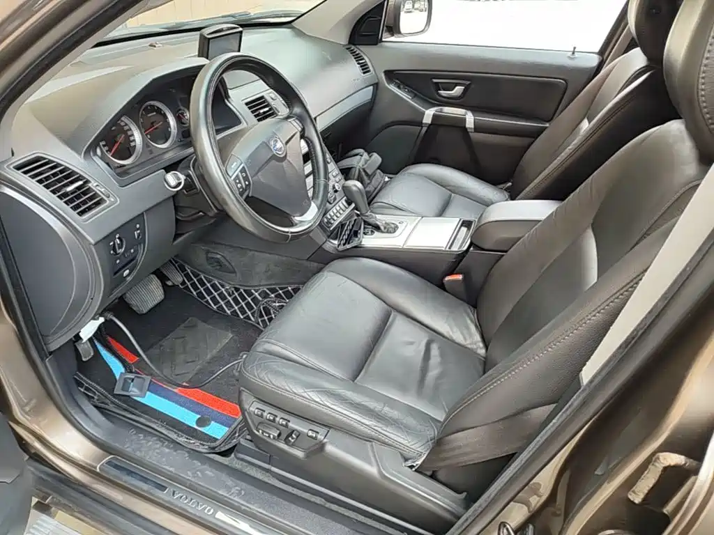 Volvo XC Classic 2015 2014 T5 Luxury Edition