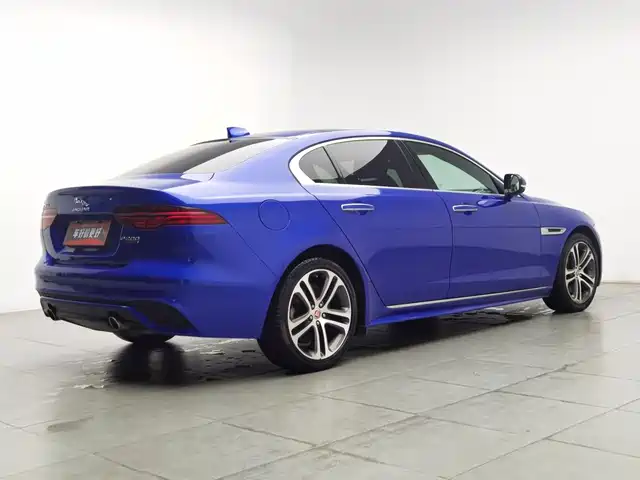 Jaguar XEL 2020 2.0T 200PS R-DYNAMIC S Progressive Sport Edition — фото 2