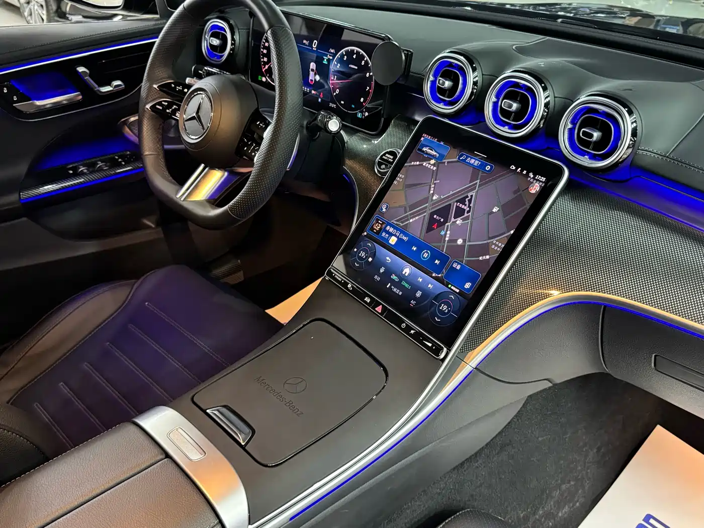 Mercedes-Benz C-Class 2025 C 260 L Night Sport Edition фото 17