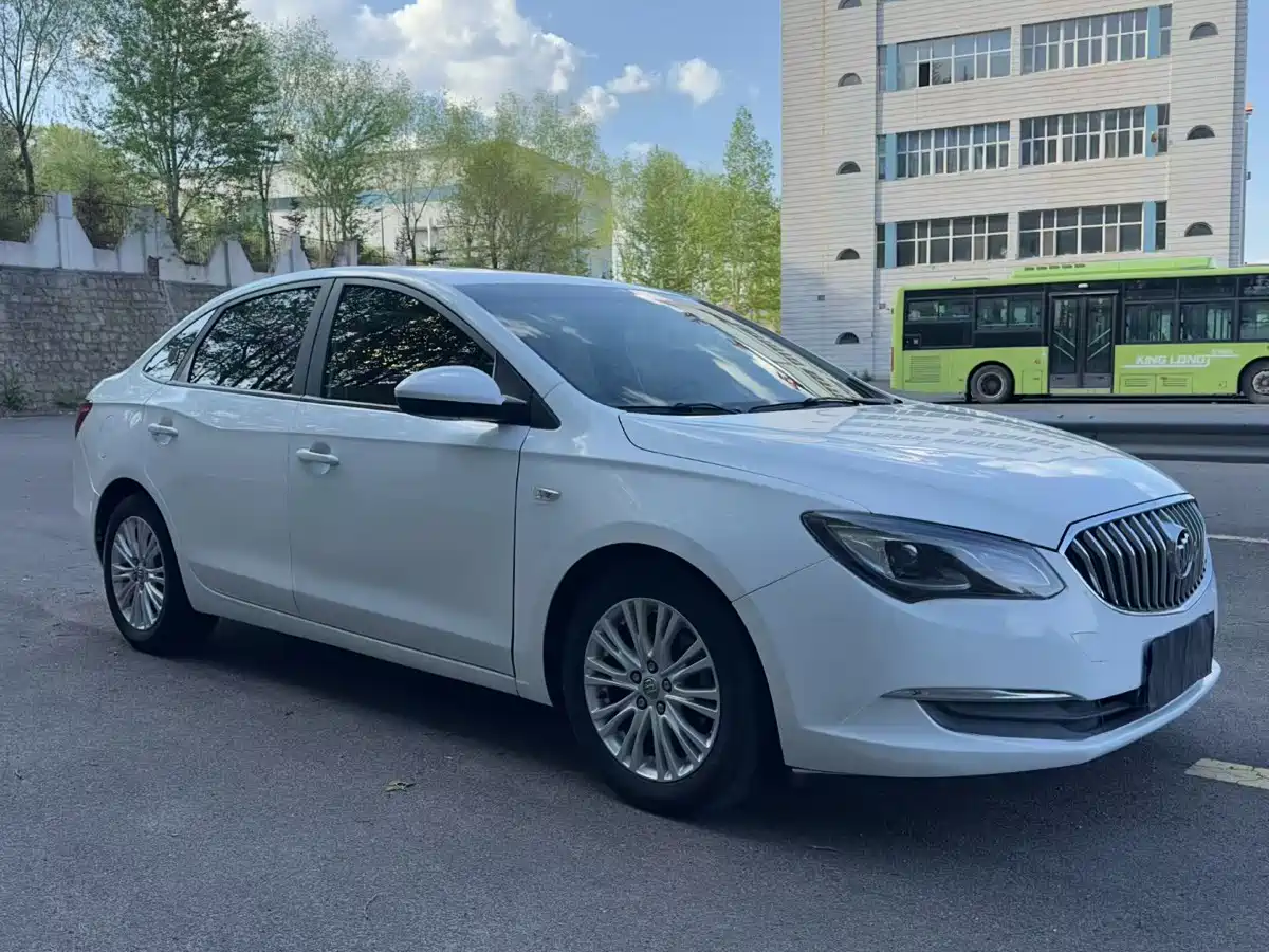Buick Excelle 2015 18T Dual-Clutch Luxury фото 3