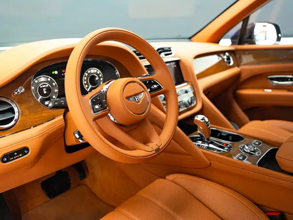 Bentley Bentayga 2025 2024 4.0T V8 Long Wheelbase