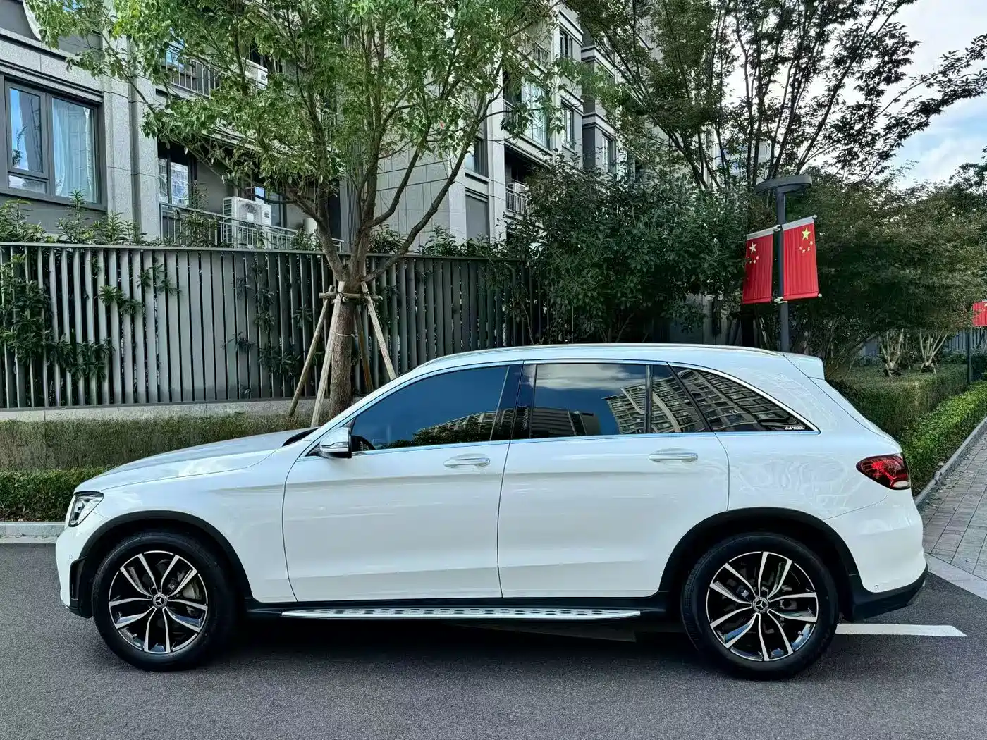 Mercedes-Benz GLC 2022 Model GLC 300 L 4MATIC Dynamic Edition фото 8