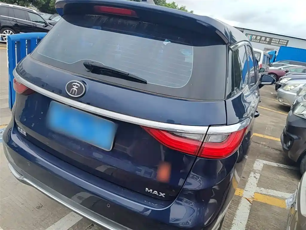 BYD Song MAX 2019 1.5T Manual Smart Connected Sunroof 6-seater China VI фото 5