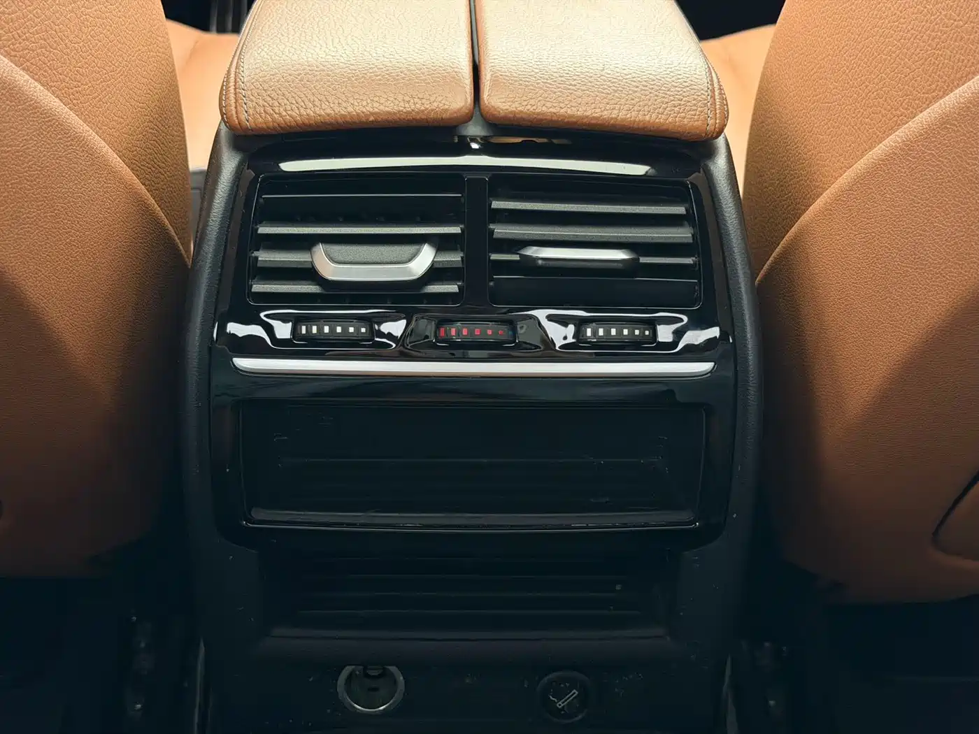 BMW 5 Series 2018 Facelift 530Li Leading M Sport Package фото 15