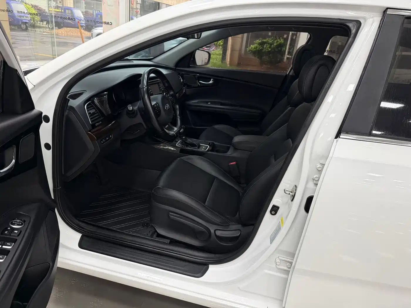 Kia K4 2017 1.6T Automatic T-DLX Turbo фото 4
