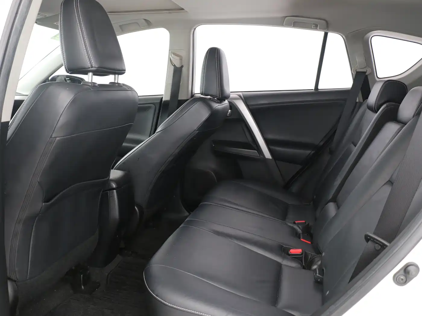 Toyota RAV4 Rongfang 2016 2.0L CVT 2WD Smart (China V) фото 10
