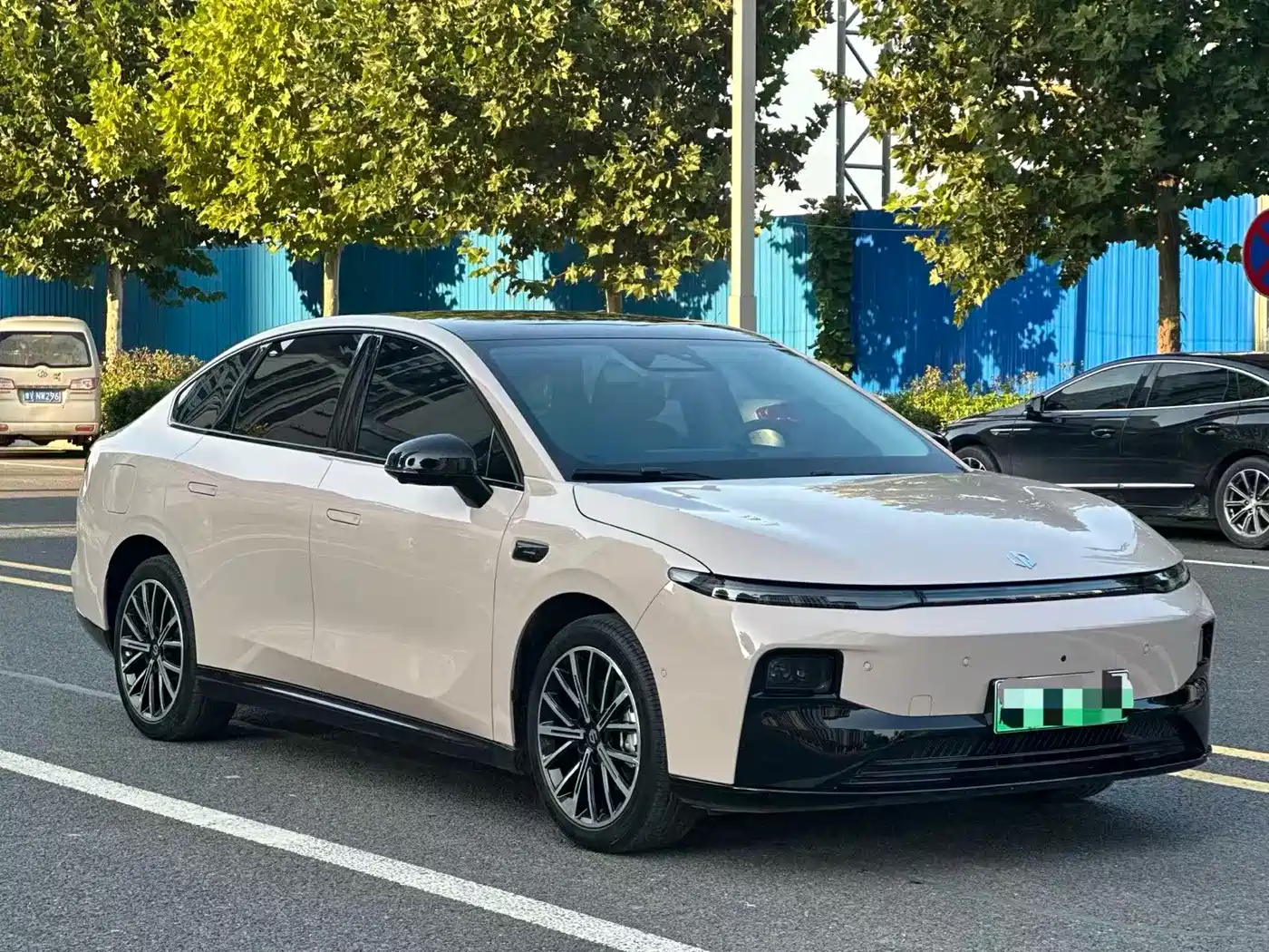 2026 Leapmotor B01