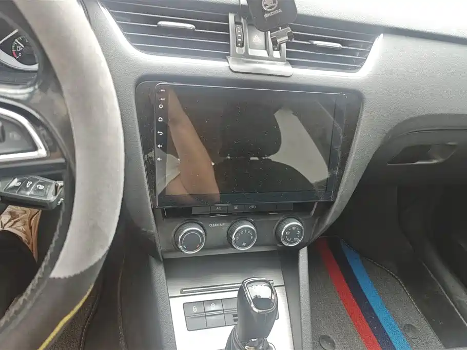 Škoda Octavia 2018 TSI280 DSG Luxury Edition фото 13