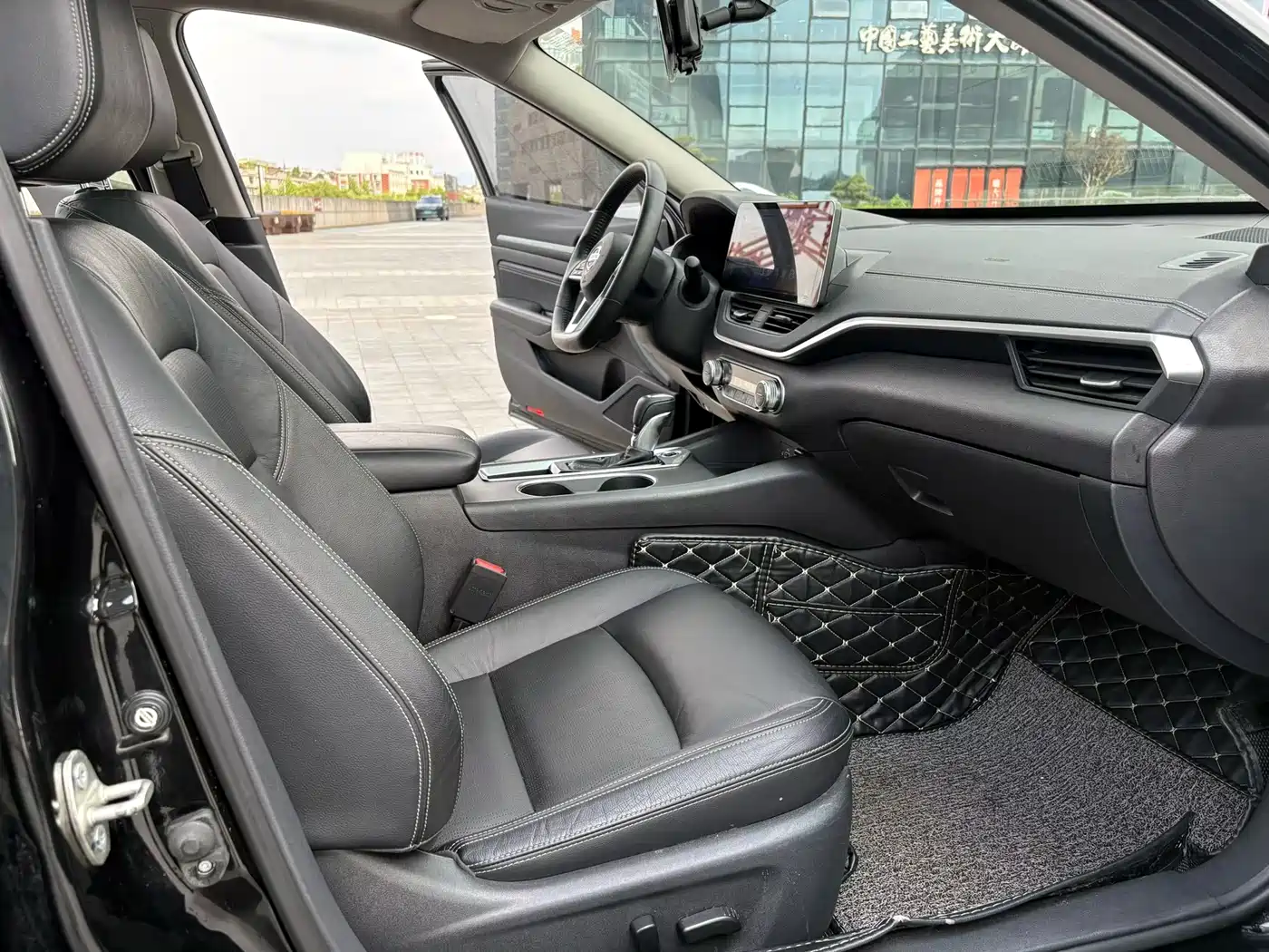 Nissan Teana 2019 2.0L XL Comfort Edition фото 6