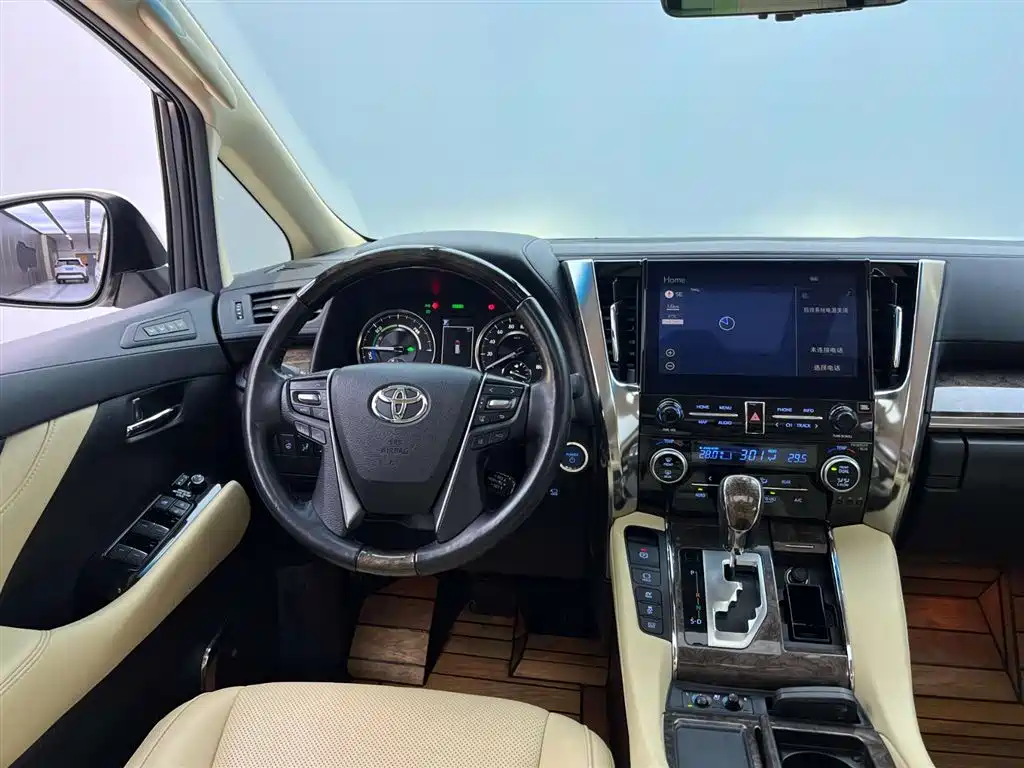 Toyota Alphard 2021 Hybrid 2.5L Premium 34