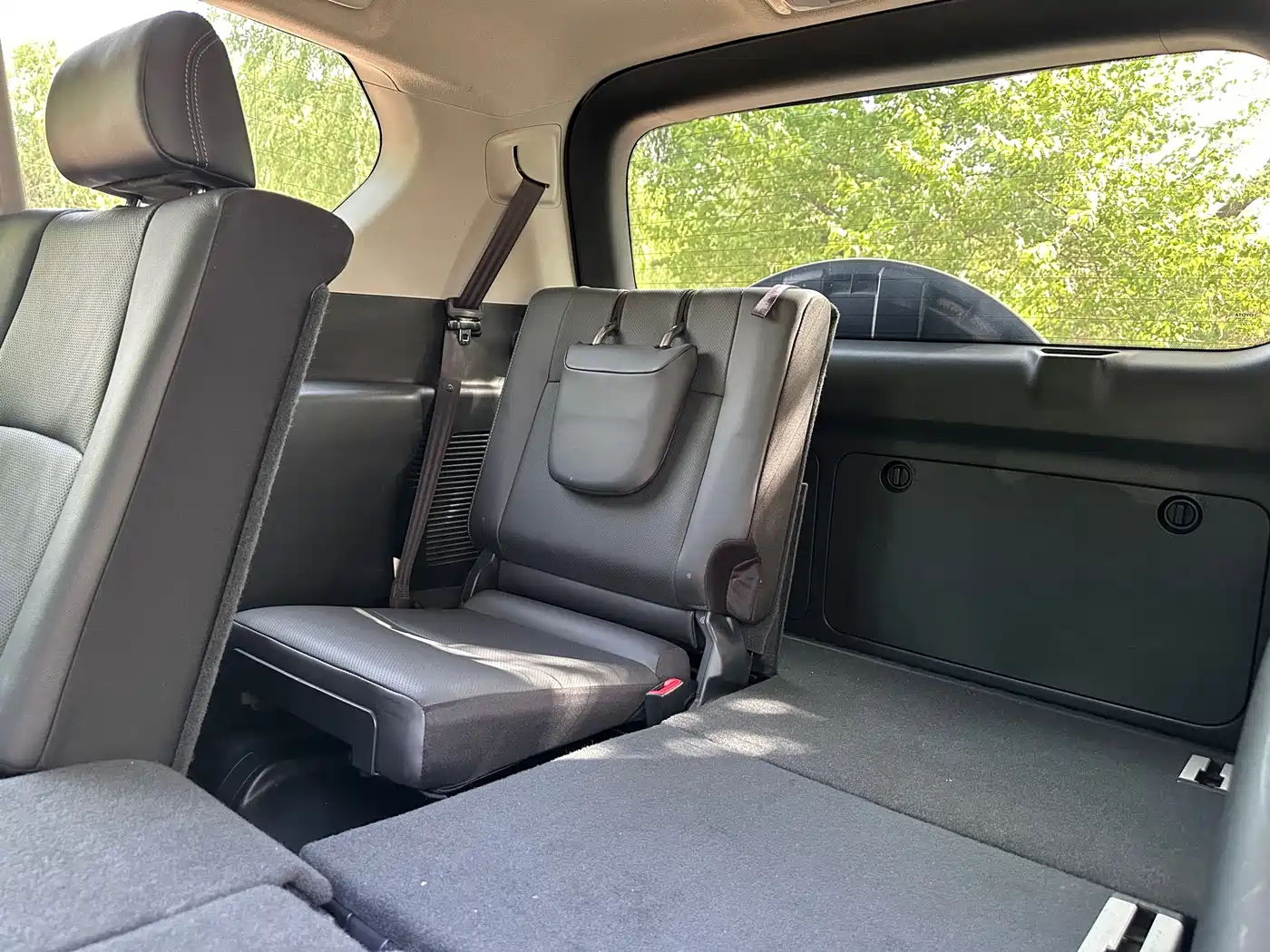 Toyota Prado 2018 3.5L Automatic TX-L Rear-mounted Spare Tire фото 31