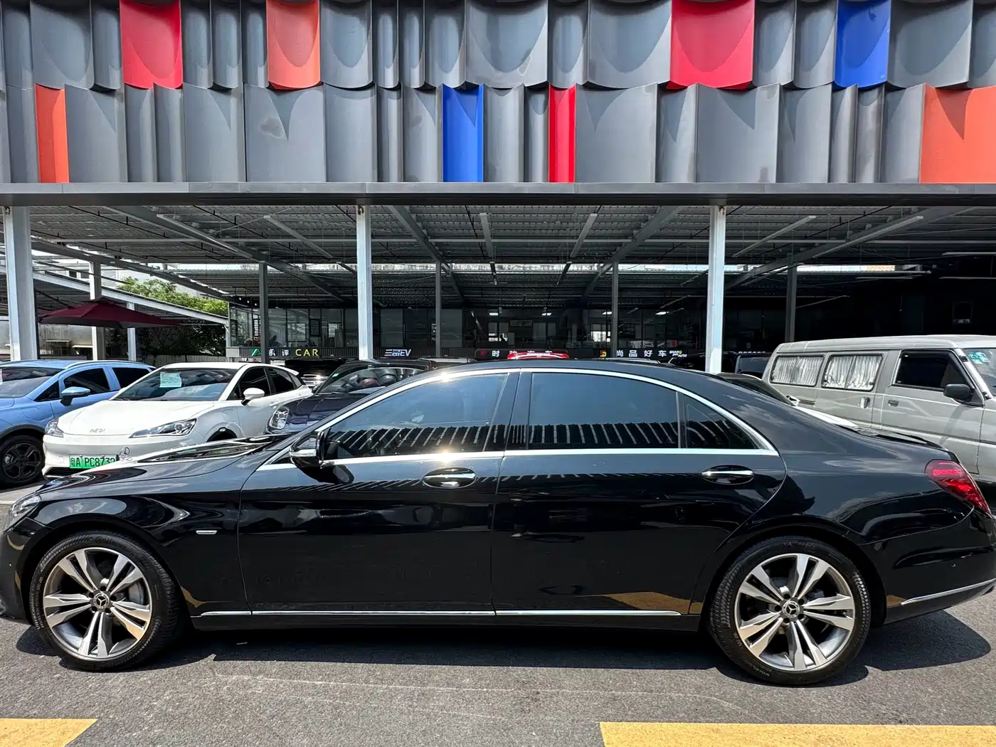 Фото 7 - Mercedes-Benz S-Class