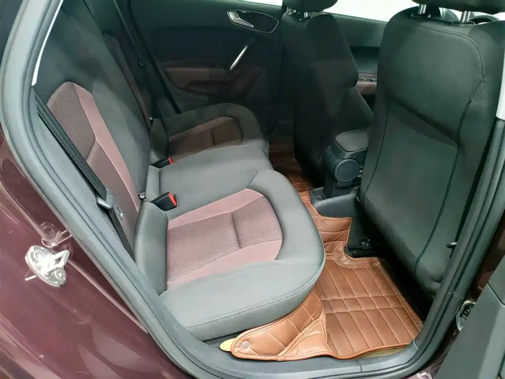 Audi A1 2016 30 TFSI Sportback Design Style Edition фото 7