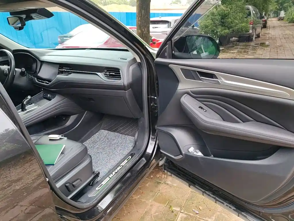 Photo 11 - Haval F7