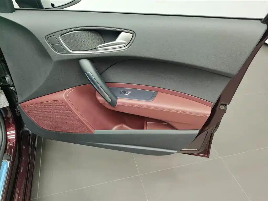 Audi A1 2016 30 TFSI Sportback Design Style Edition фото 25