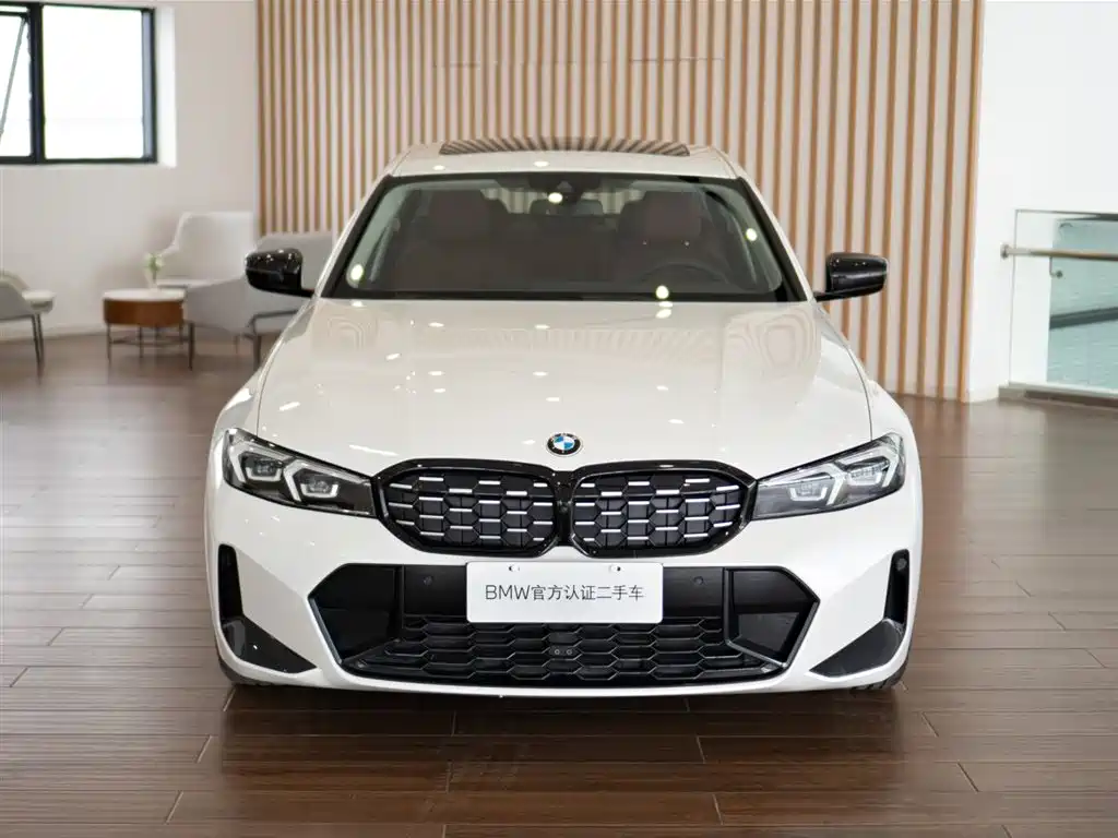 BMW 3 Series 2023 325Li M Sport Black Night Package фото 3