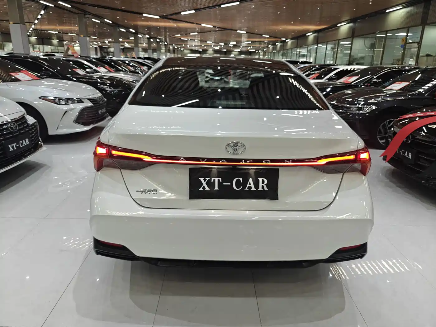 Toyota Avalon 2024 Model 2.0L Premium Selection Edition фото 14