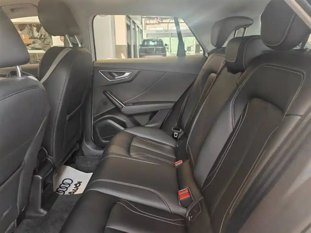 Audi Q2L 2024 Facelift 35TFSI Fashion Dynamic фото 6