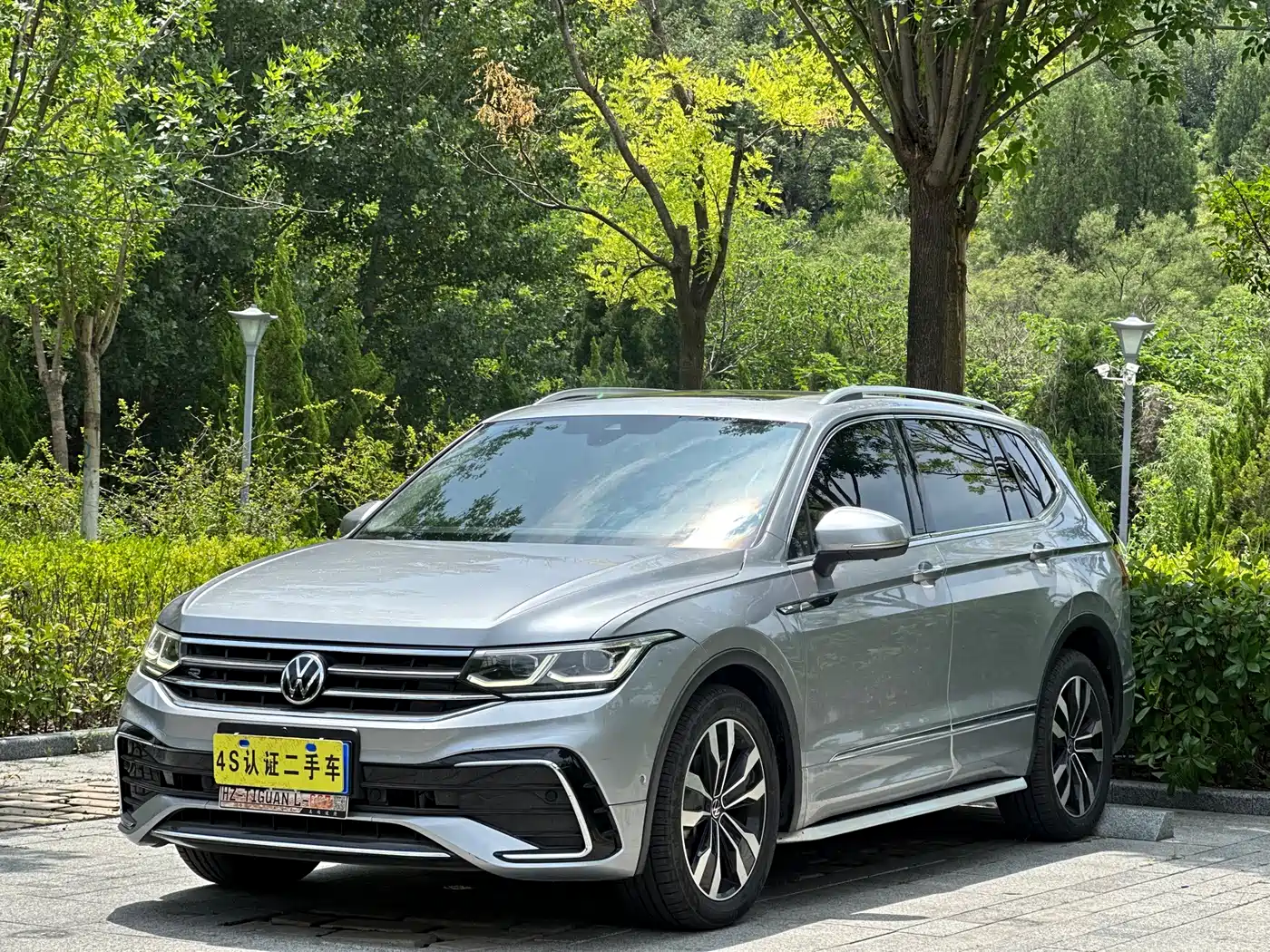 Volkswagen Tiguan L 2022 330TSI Automatic 2WD R-Line Flagship Edition