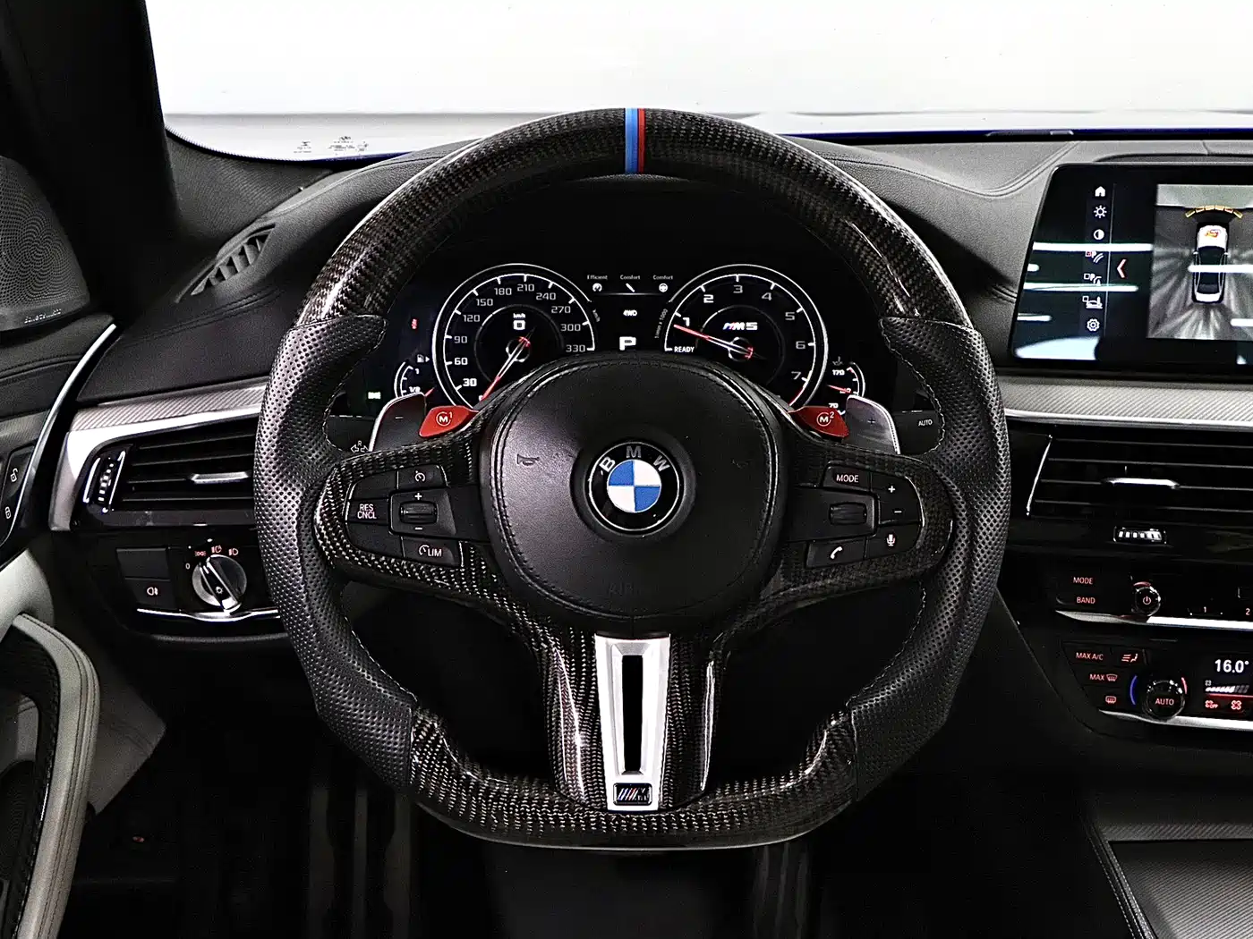 BMW M5 2018 M5 фото 10