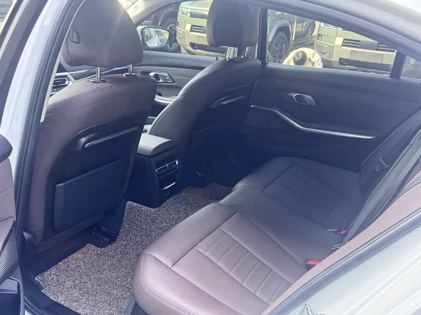 BMW 3 Series 2020 325Li M Sport Package фото 10