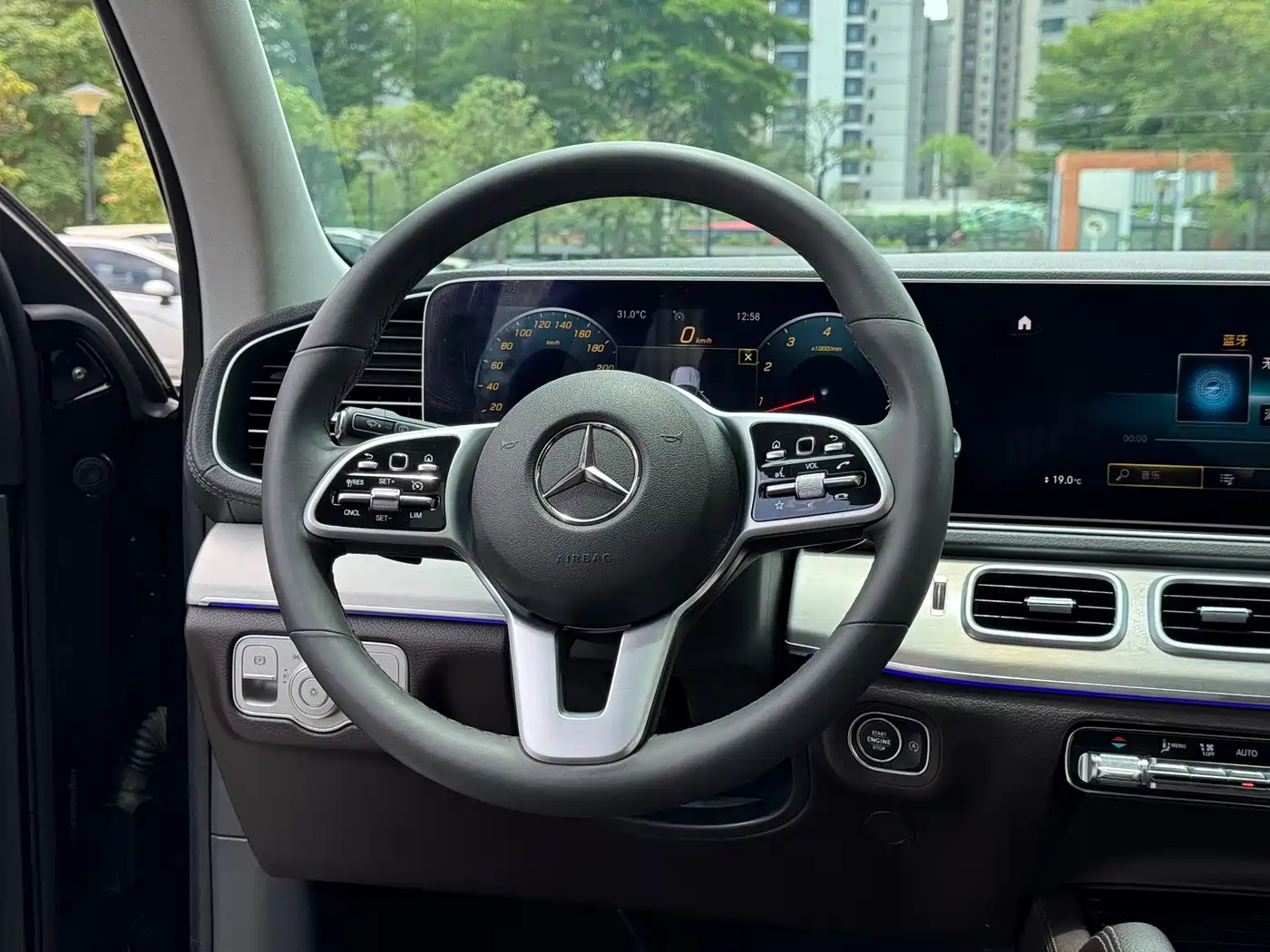 Mercedes-Benz GLE 2020 GLE 350 4MATIC Dynamic Special Edition фото 9