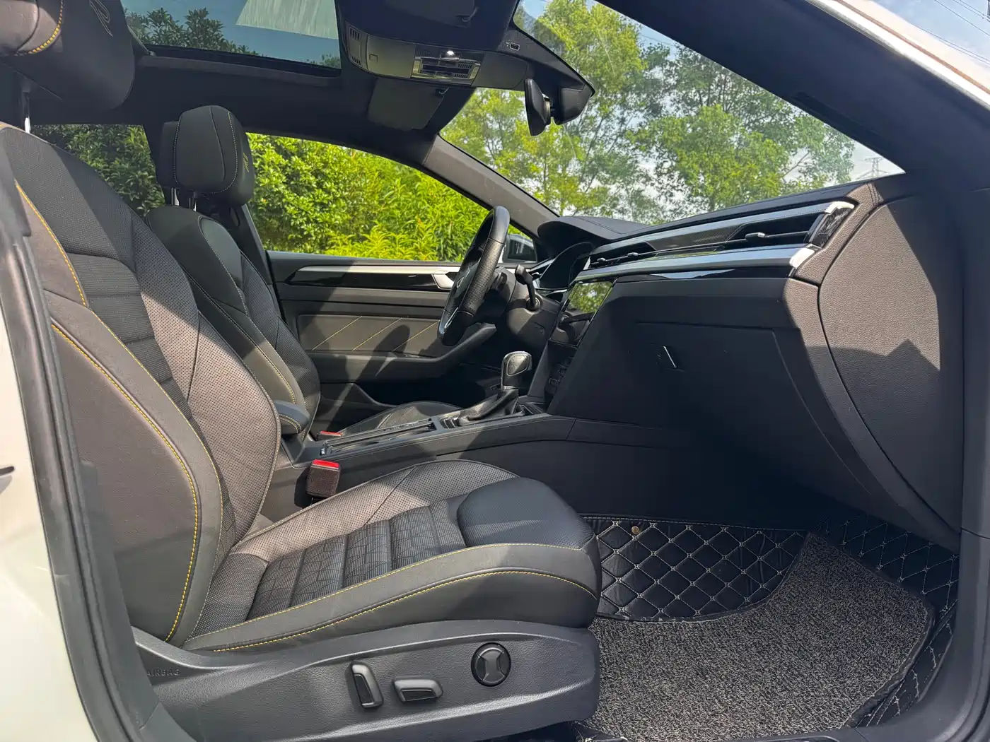 VOLKSWAGEN FAW-CC
